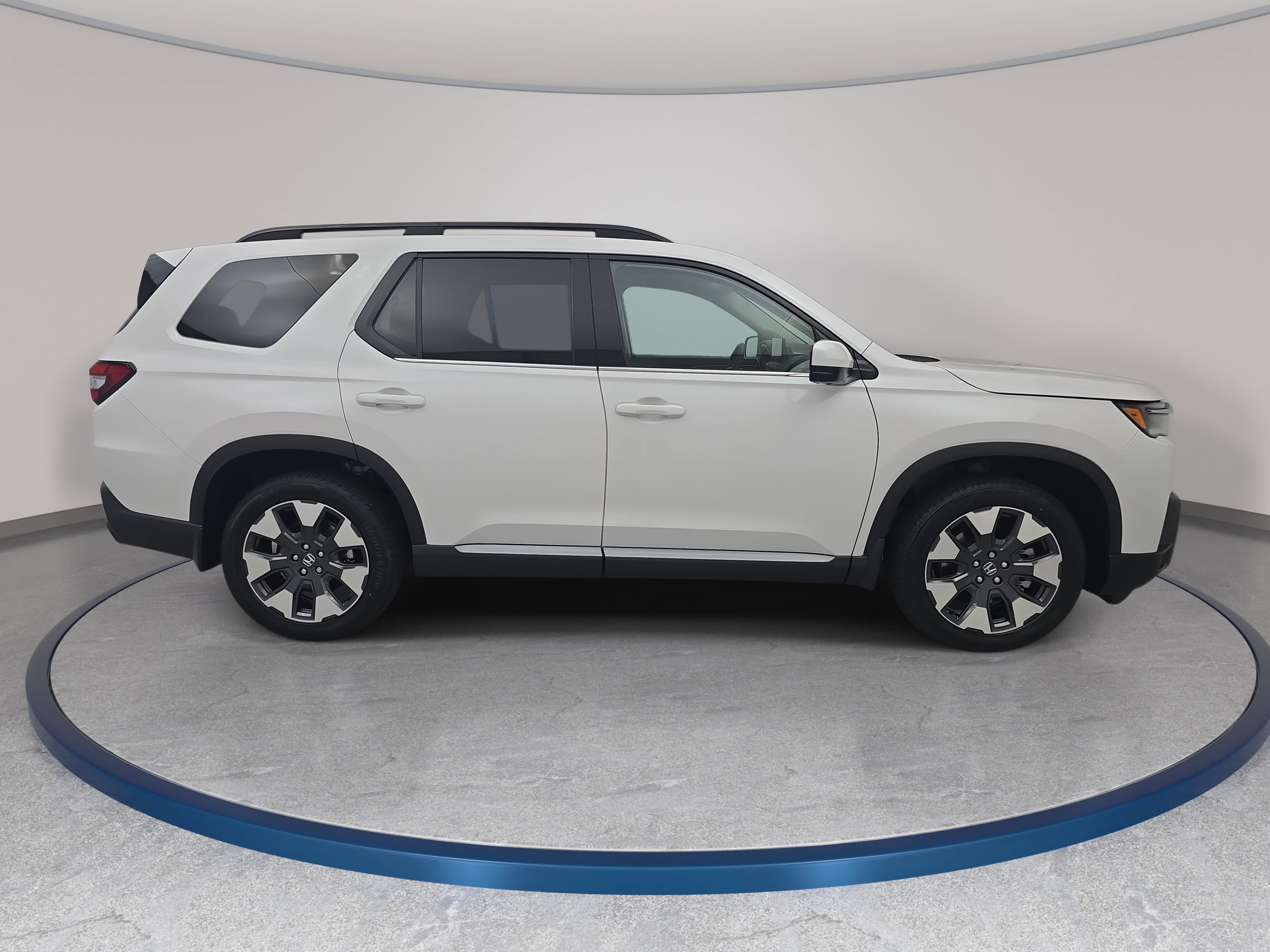 New 2026 Honda Pilot Touring SUV