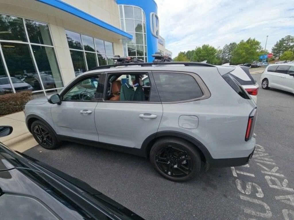 Used 2025 Kia Telluride EX X-Line SUV
