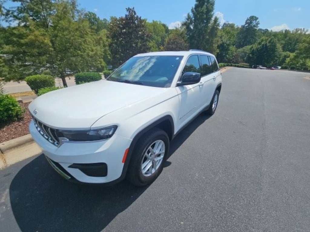 Used 2024 Jeep Grand Cherokee Laredo X SUV