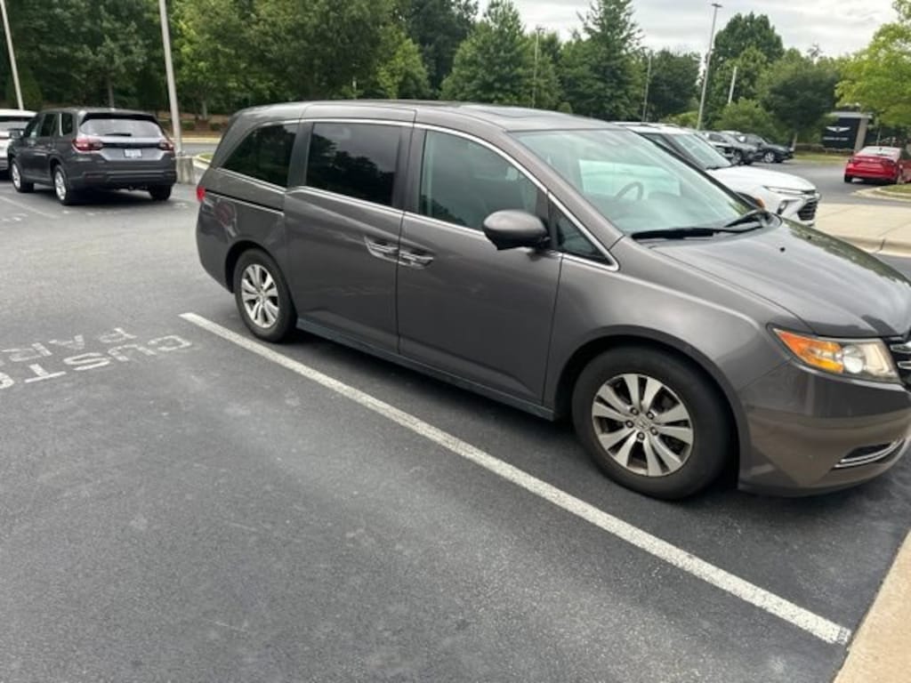 Used 2015 Honda Odyssey EX-L Van