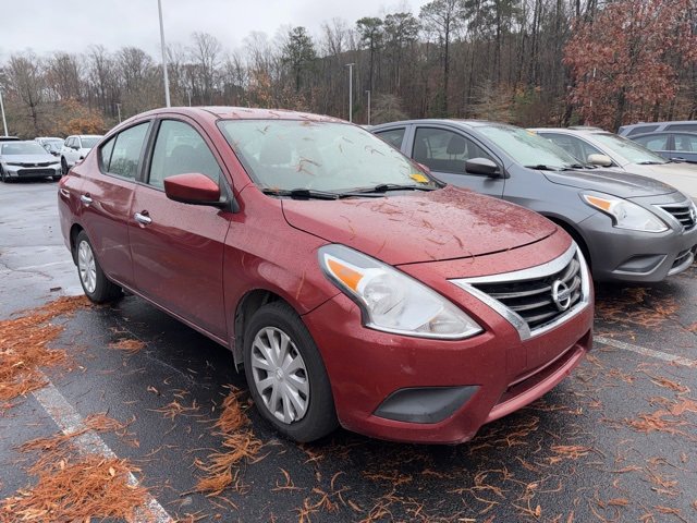 2017 Nissan Versa Sedan SV photo 3