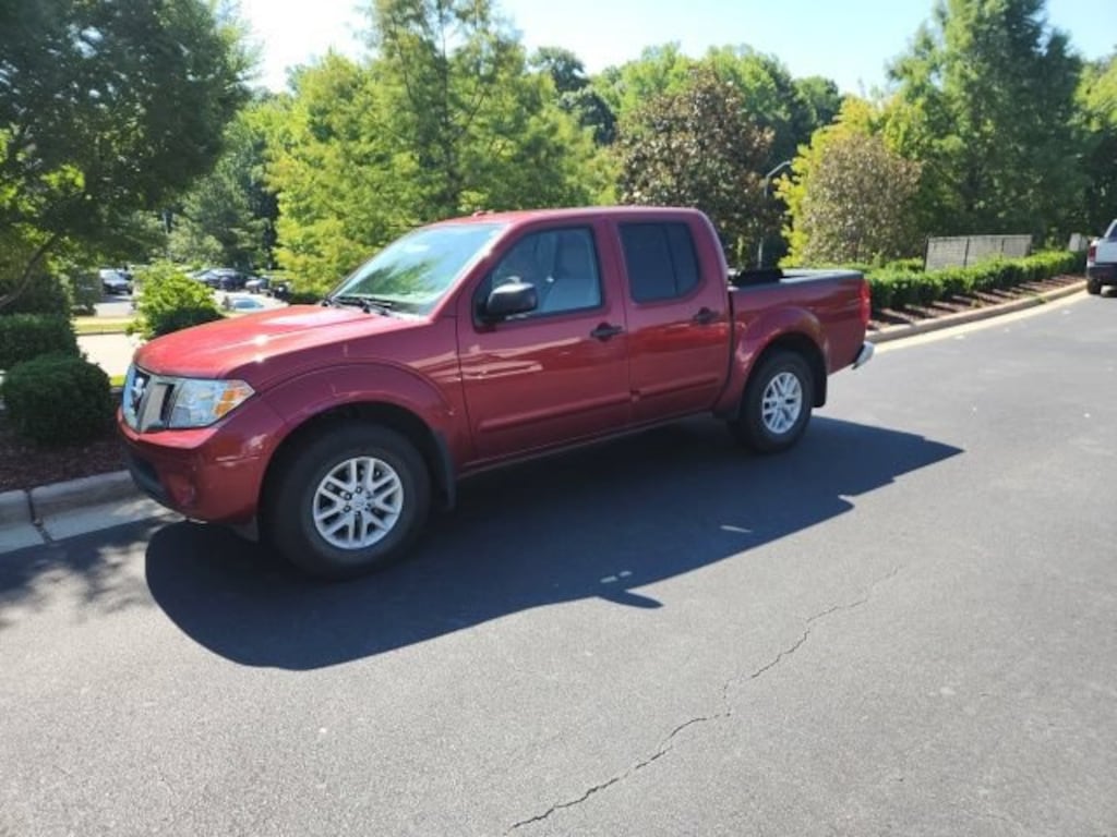 Used 2014 Nissan Frontier SV Truck Crew Cab