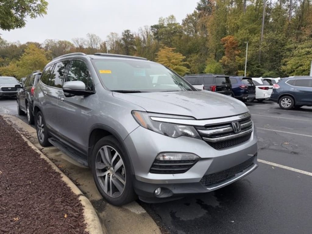 Used 2016 Honda Pilot Touring SUV