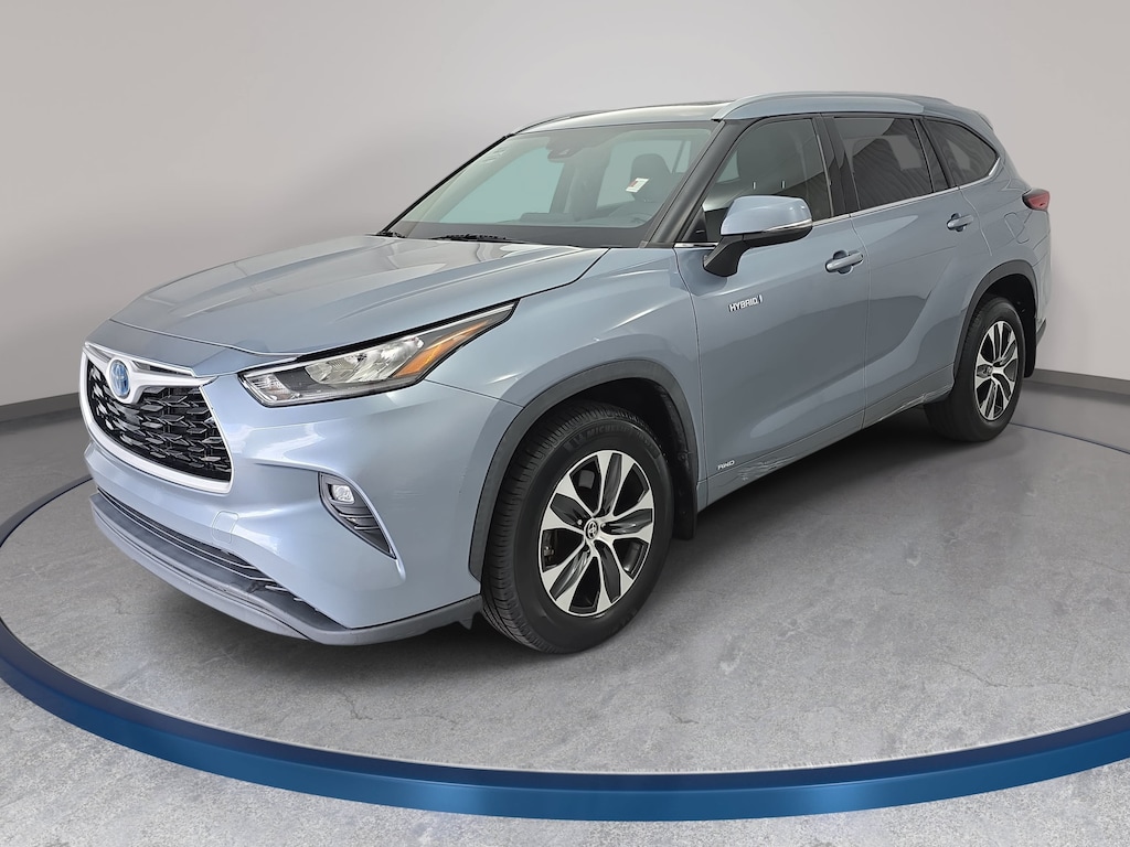 Used 2020 Toyota Highlander Hybrid Hybrid XLE SUV