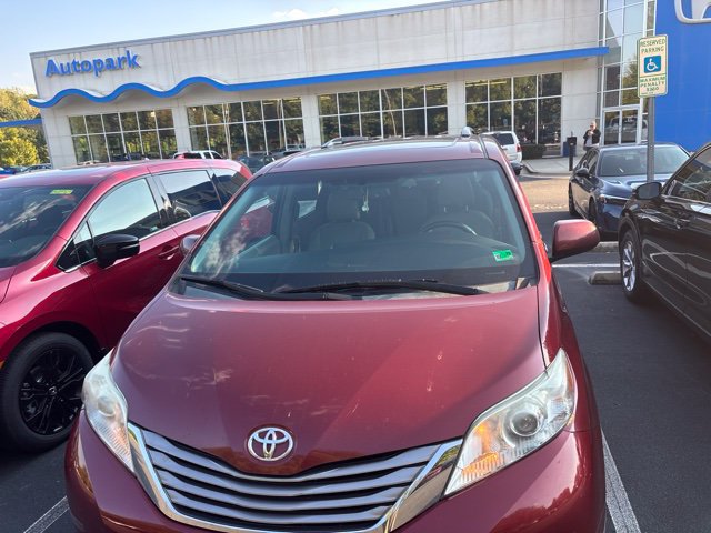Used 2015 Toyota Sienna Van