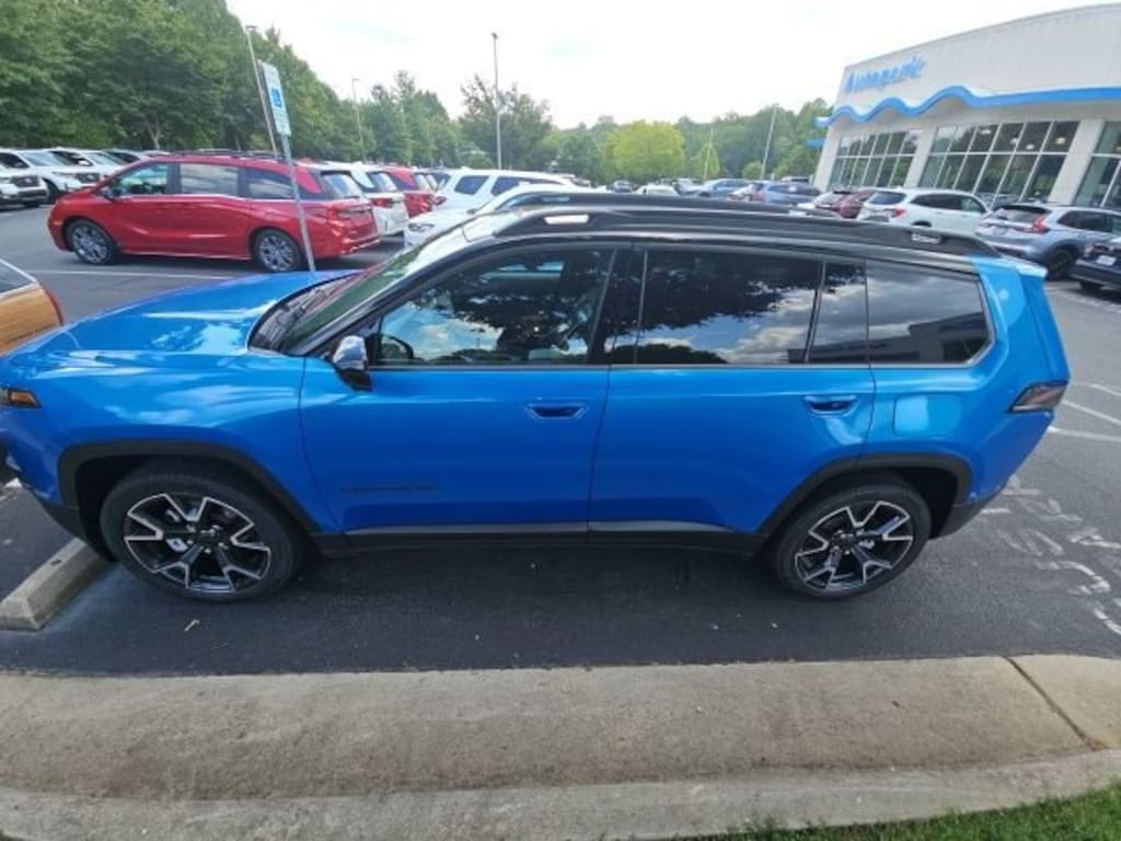 Used 2026 Jeep Cherokee Overland SUV
