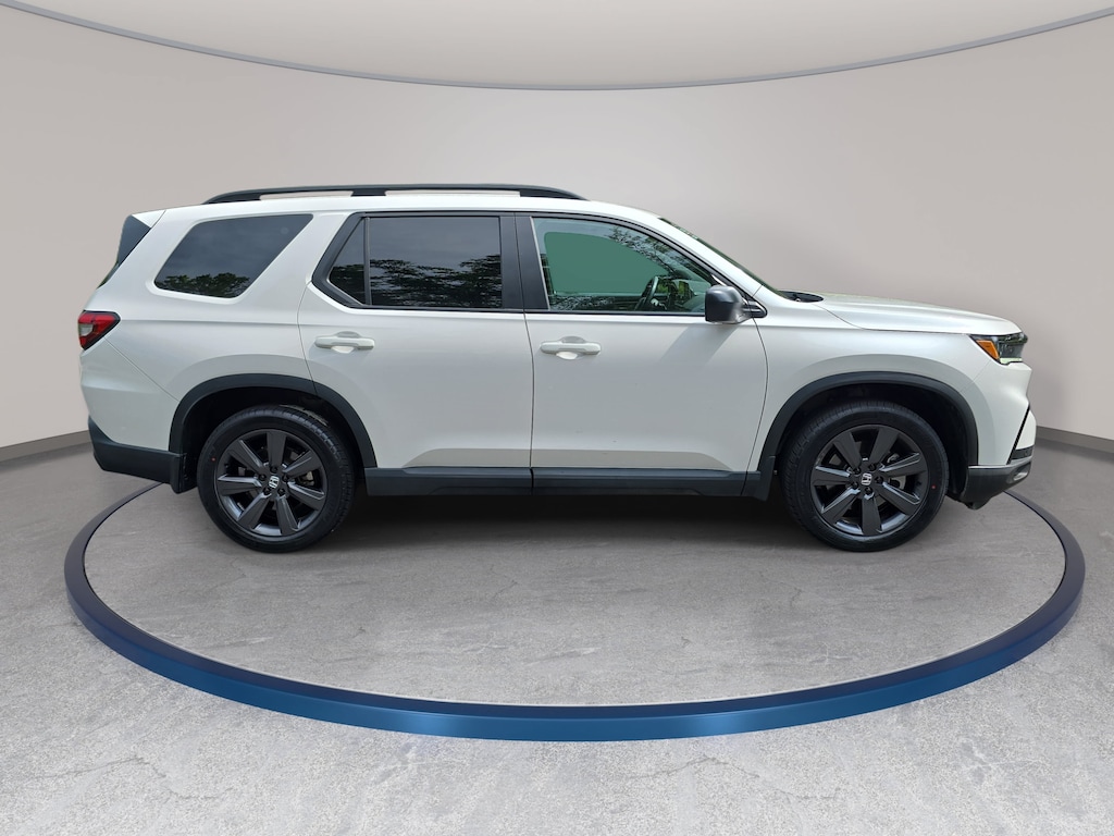 Used 2025 Honda Pilot Sport SUV