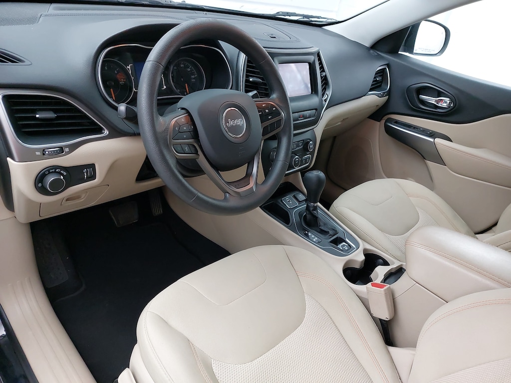 Used 2021 Jeep Cherokee Latitude SUV