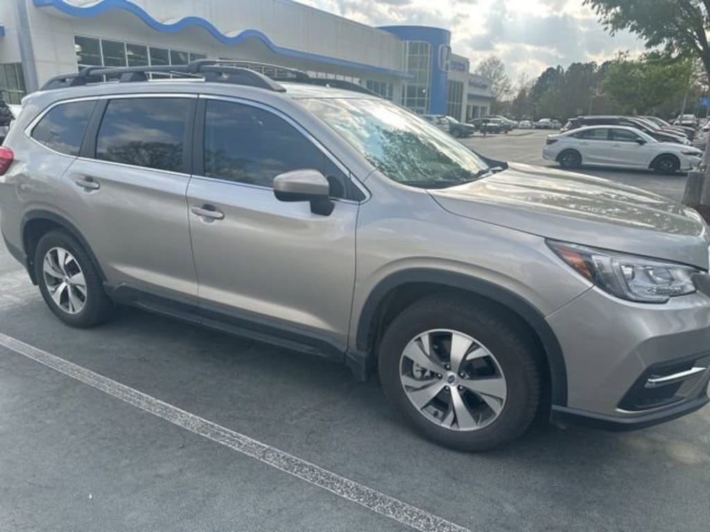 Used 2019 Subaru Ascent Premium SUV