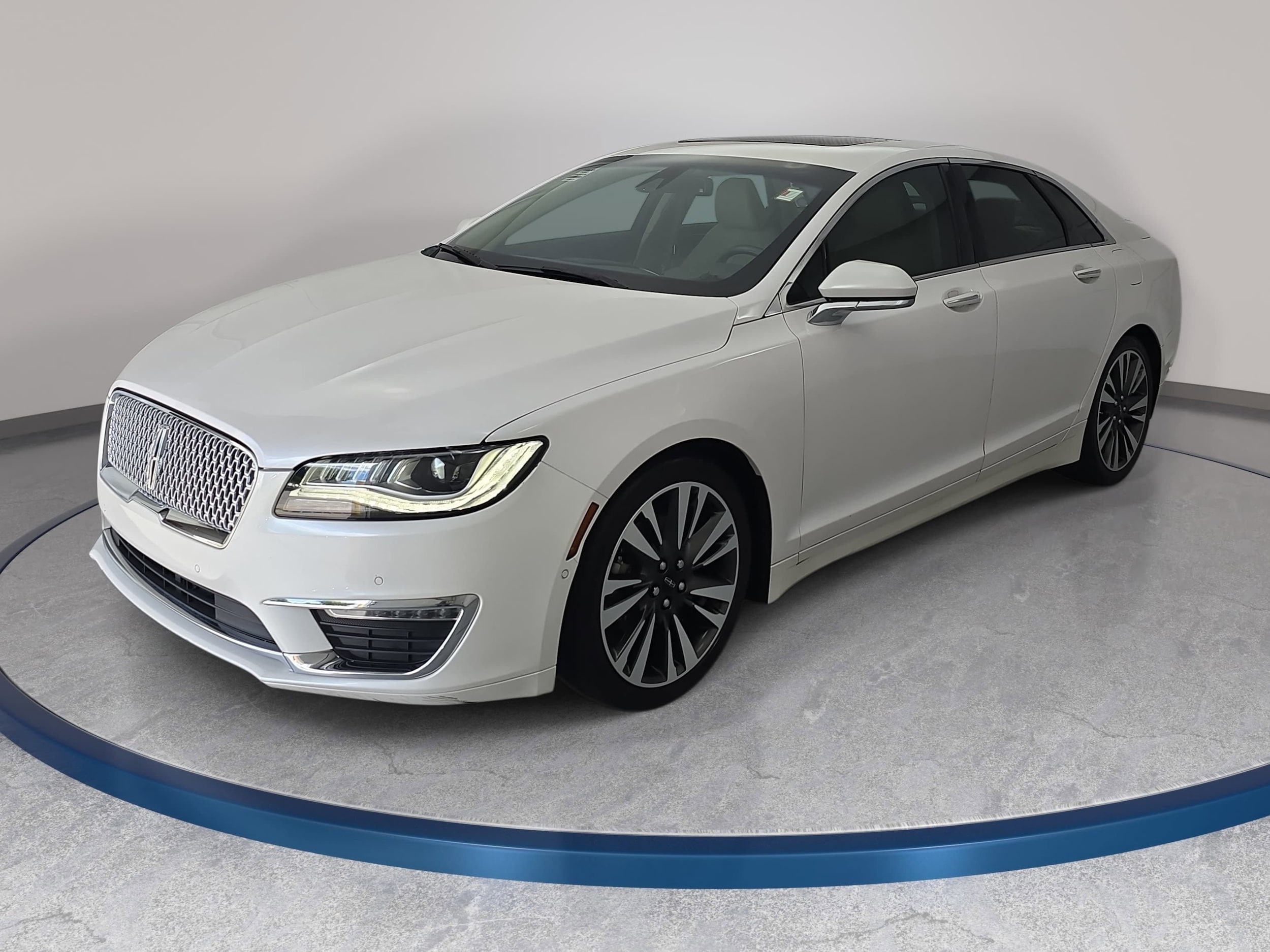 2020 Lincoln MKZ Reserve II FWD's photo
