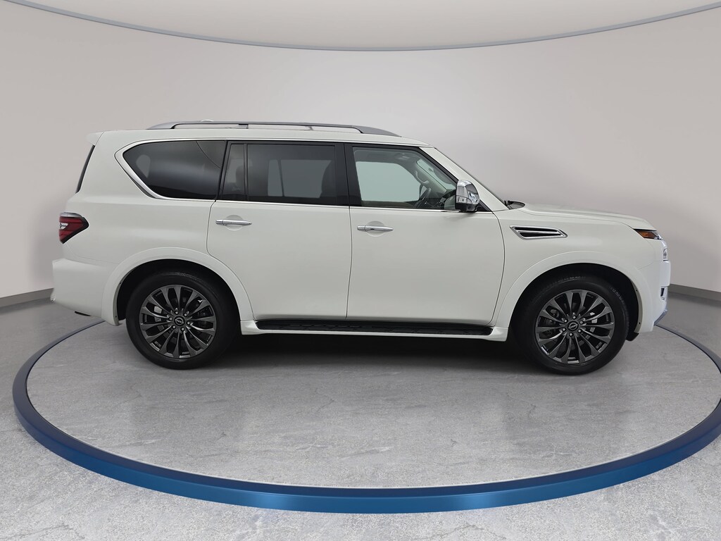 Used 2024 Nissan Armada Platinum SUV