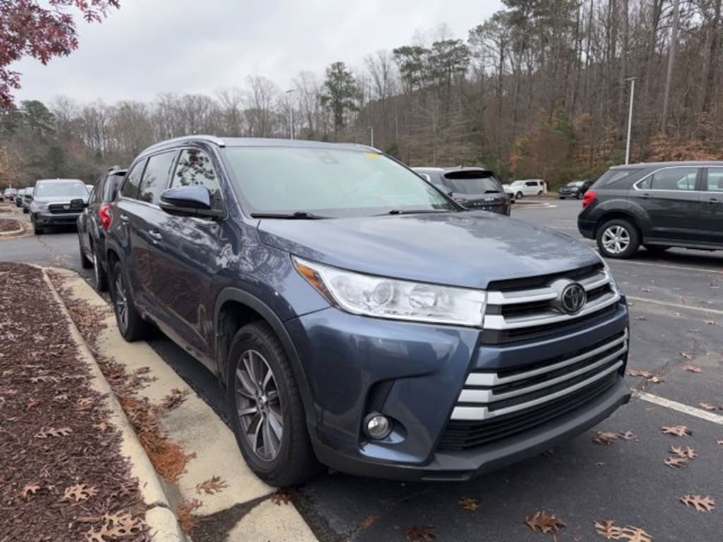 Used 2018 Toyota Highlander XLE SUV