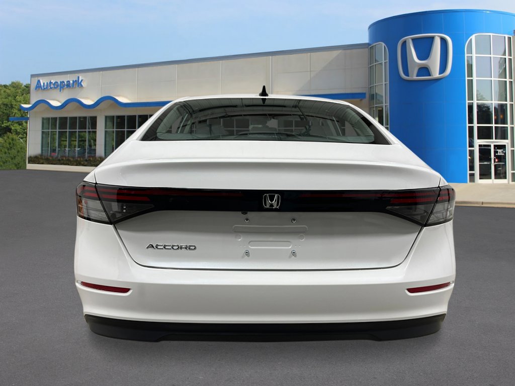 2025 Honda Accord SE photo 4