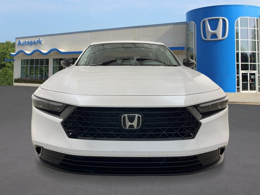 2025 Honda Accord SE - Photo 9
