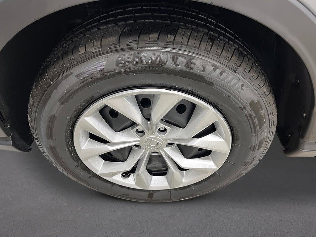 2025 Honda CR-V LX - Photo 10