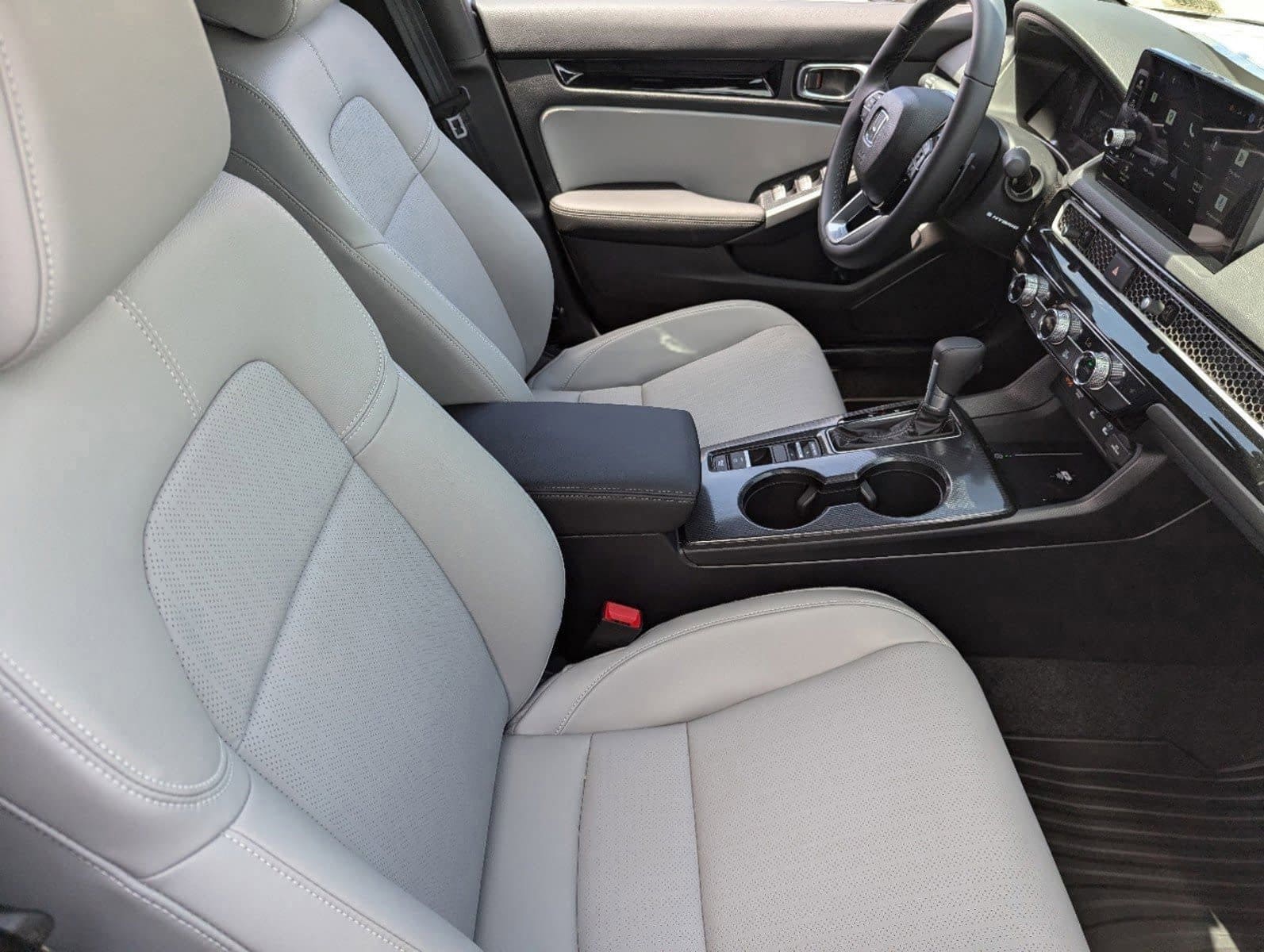 2025 Honda Civic Sport Touring - Photo 27