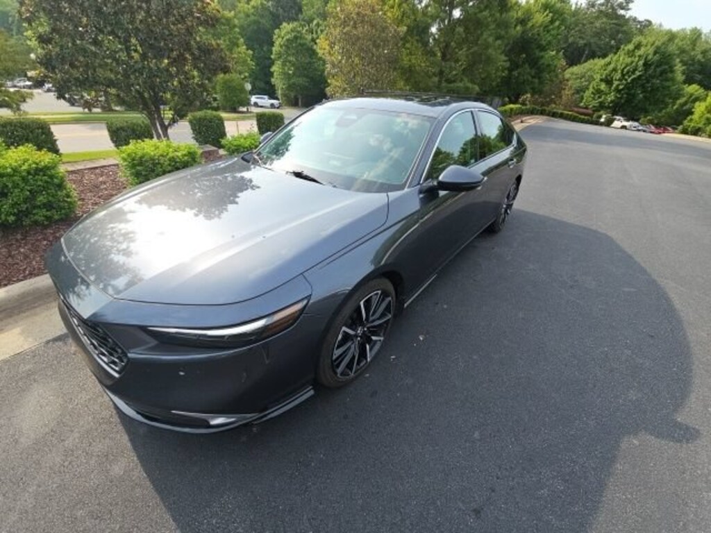 Used 2025 Honda Accord Hybrid Touring Sedan