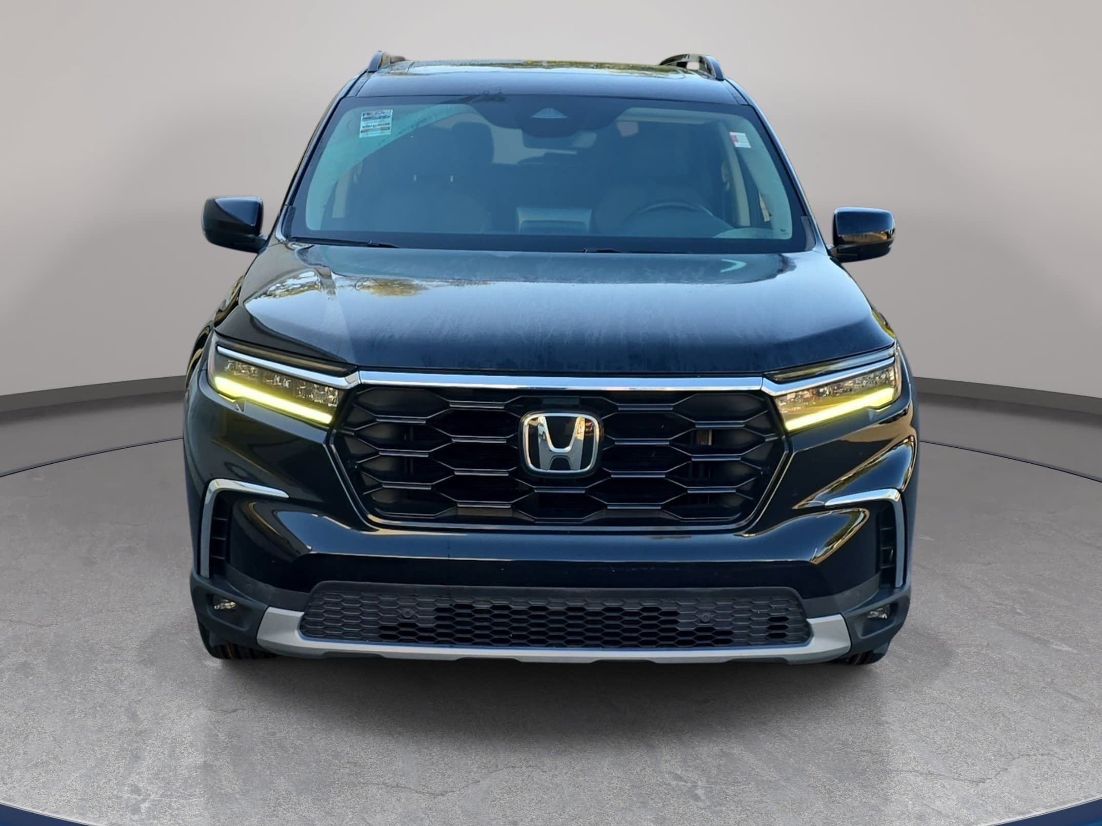 Certified 2024 Honda Pilot Touring SUV