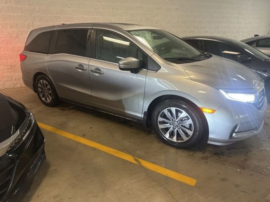 Used 2022 Honda Odyssey EX-L Van