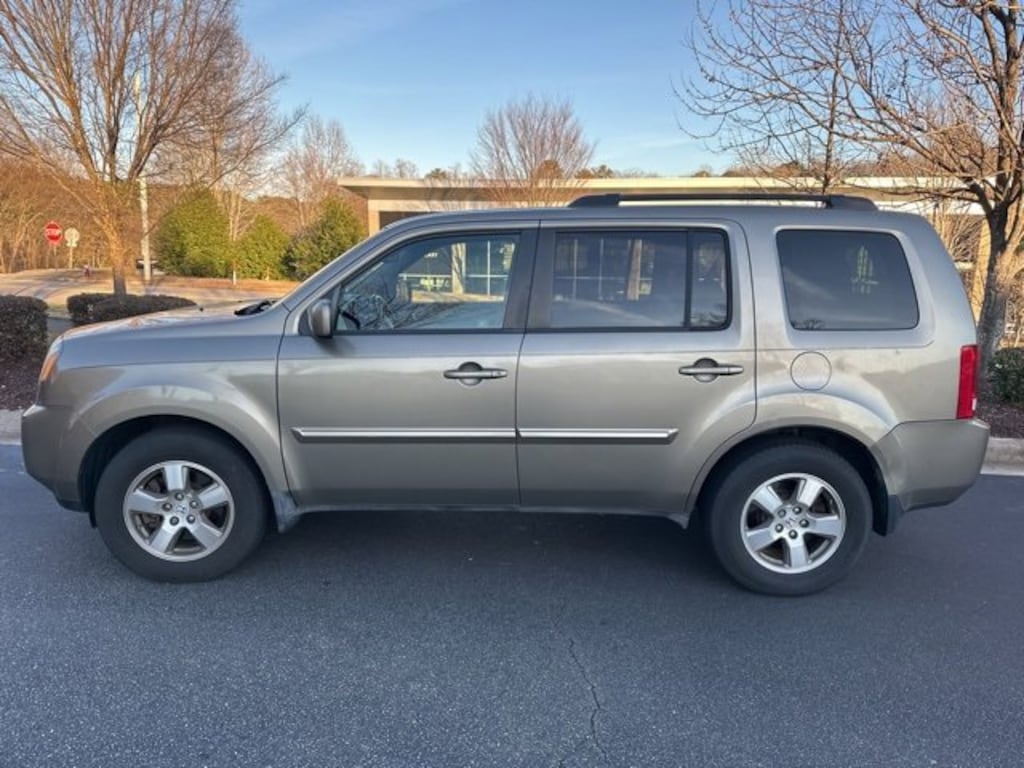 Used 2011 Honda Pilot EX-L SUV