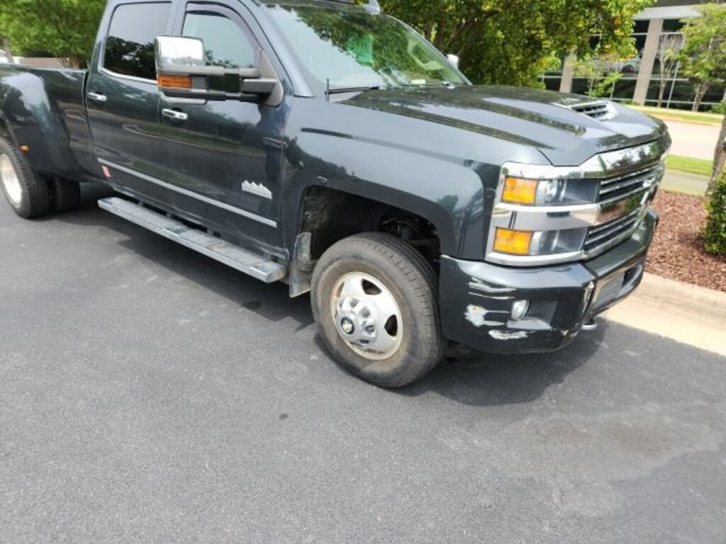 Used 2019 Chevrolet Silverado 3500HD High Country Truck Crew Cab