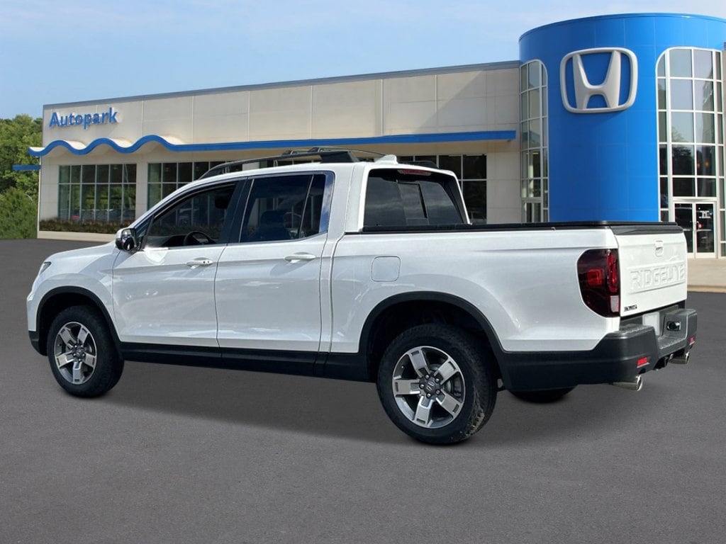 New 2026 Honda Ridgeline RTL Truck Crew Cab