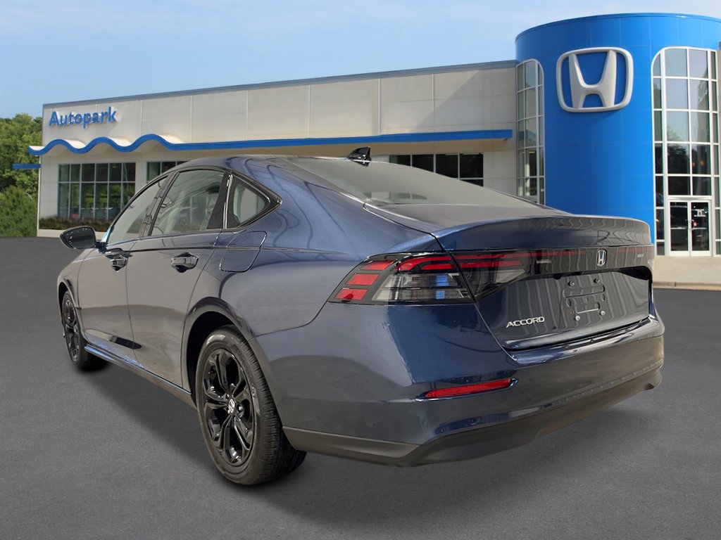 2025 Honda Accord SE photo 3