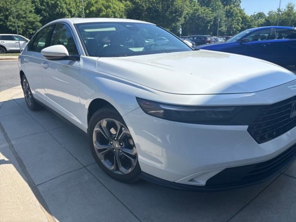 Used 2023 Honda Accord EX Sedan