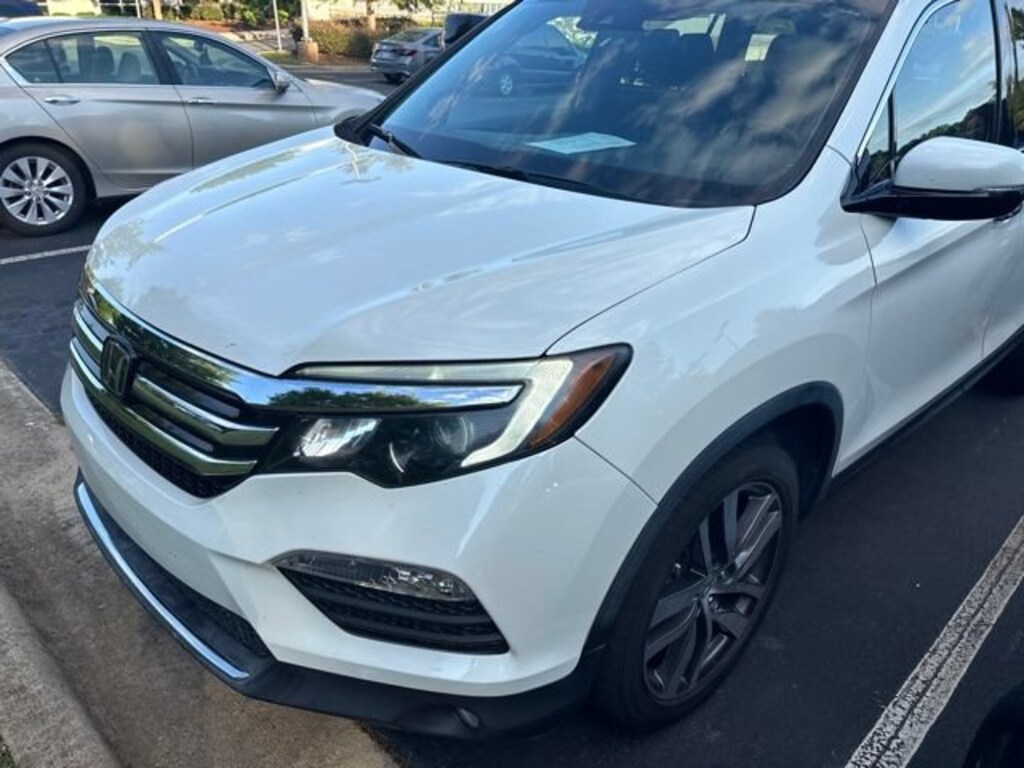 Used 2016 Honda Pilot Elite SUV