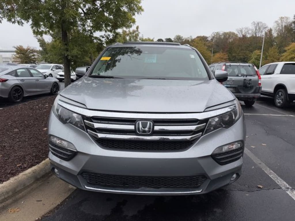 Used 2016 Honda Pilot Touring SUV