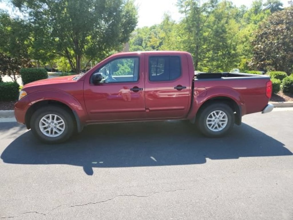 Used 2014 Nissan Frontier SV Truck Crew Cab