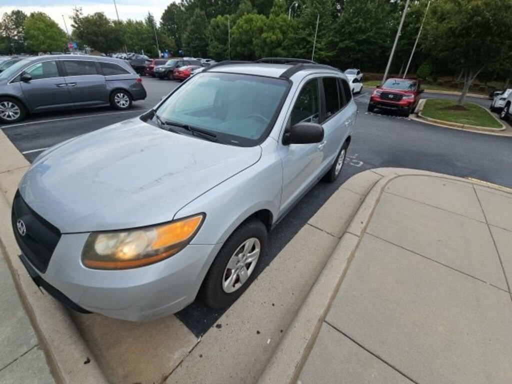 Used 2009 Hyundai Santa Fe GLS SUV