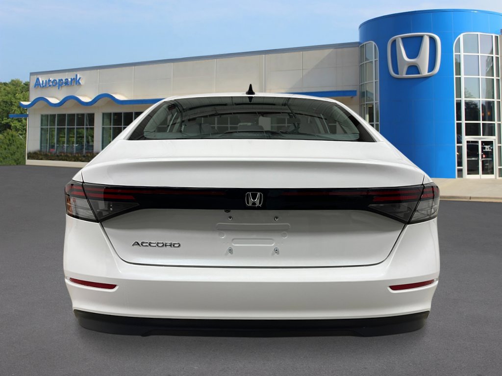 2025 Honda Accord SE photo 4