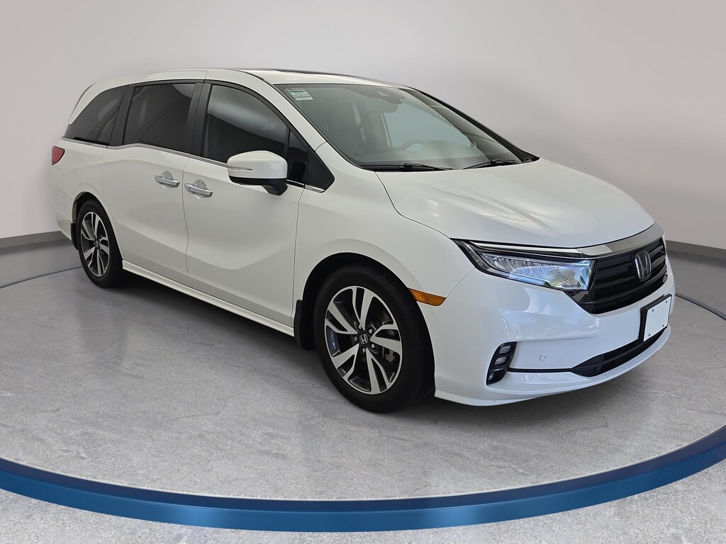 Certified 2023 Honda Odyssey Touring Van