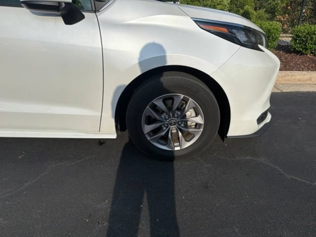Used 2024 Toyota Sienna XLE Van Passenger Van