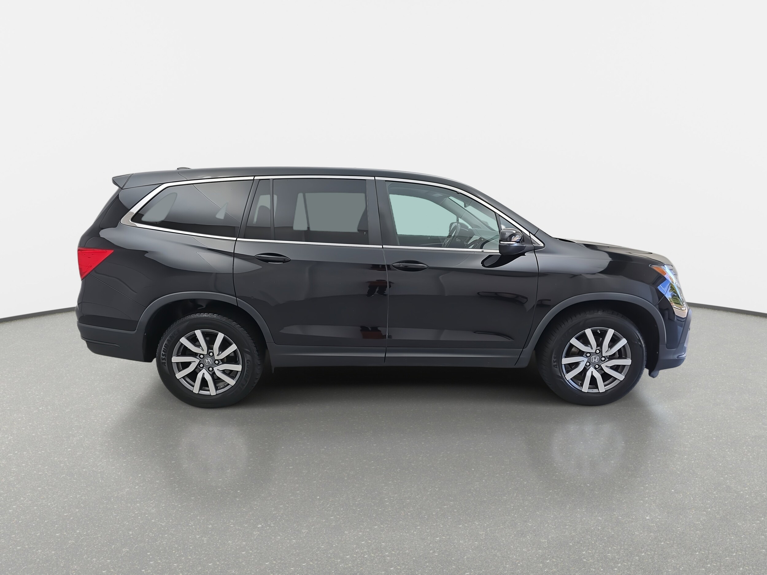 2020 Honda Pilot EX-L photo 4