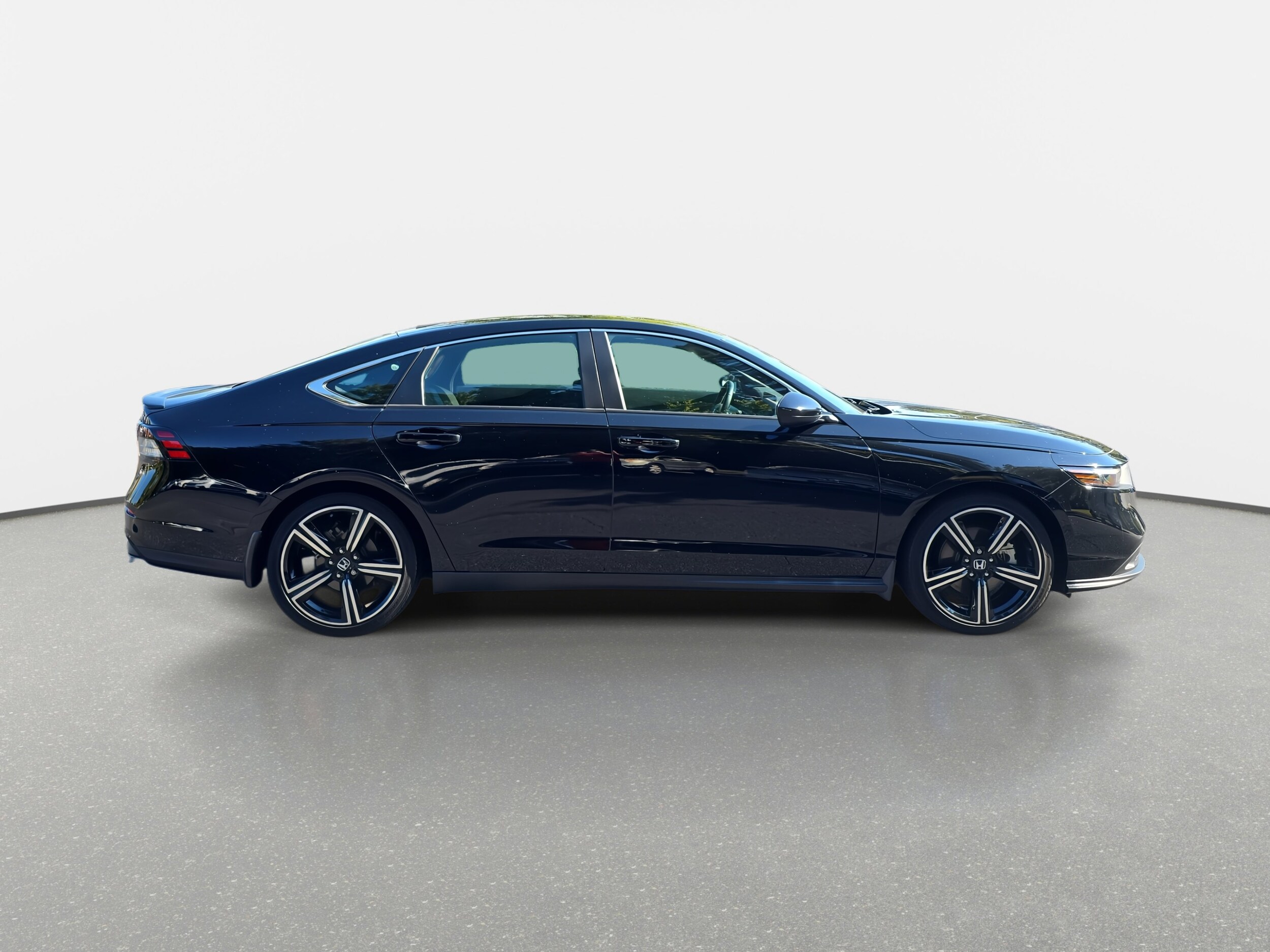 2023 Honda Accord Hybrid Sport photo 4