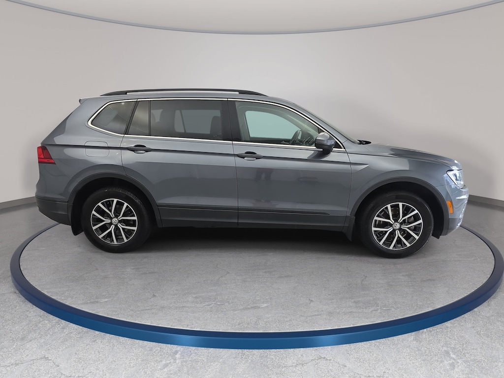Used 2019 Volkswagen Tiguan SE SUV