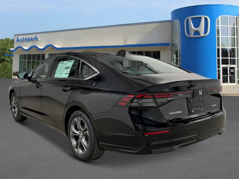 2025 Honda Accord Hybrid EX-L photo 3