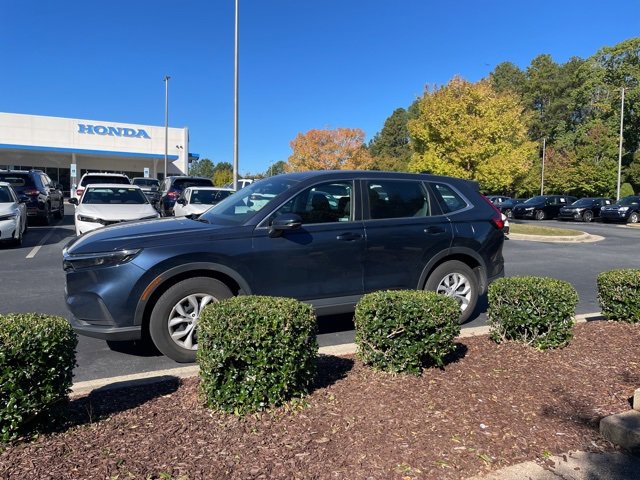 2024 Honda CR-V LX photo 4