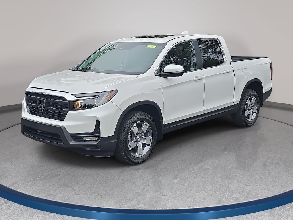 New 2026 Honda Ridgeline RTL Truck Crew Cab