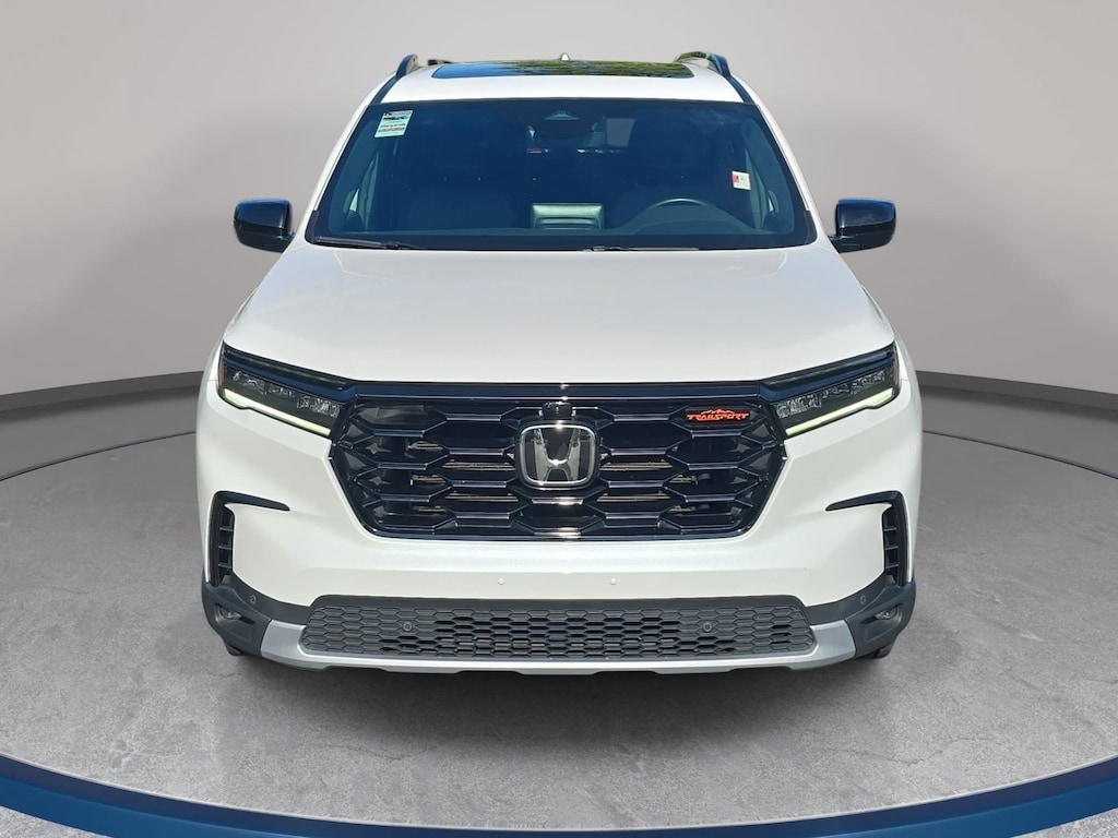 Certified 2025 Honda Pilot TrailSport SUV