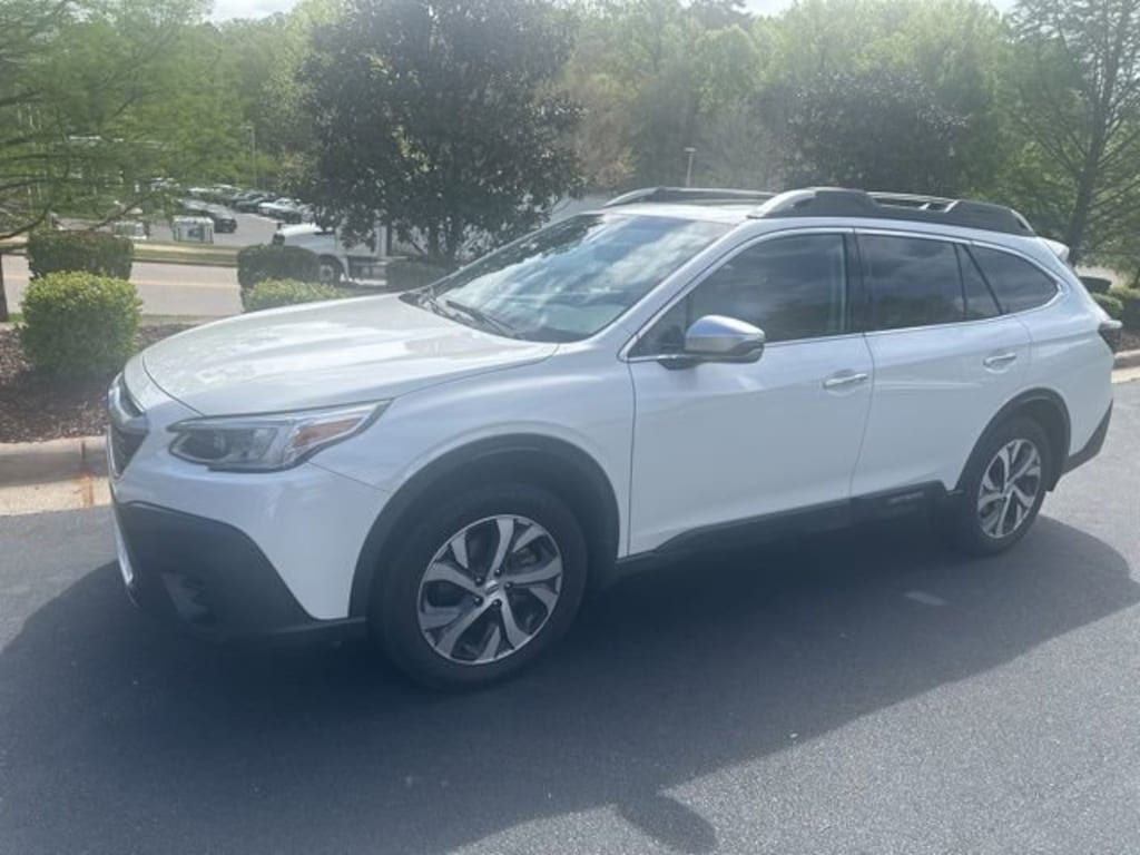 Used 2022 Subaru Outback Touring SUV