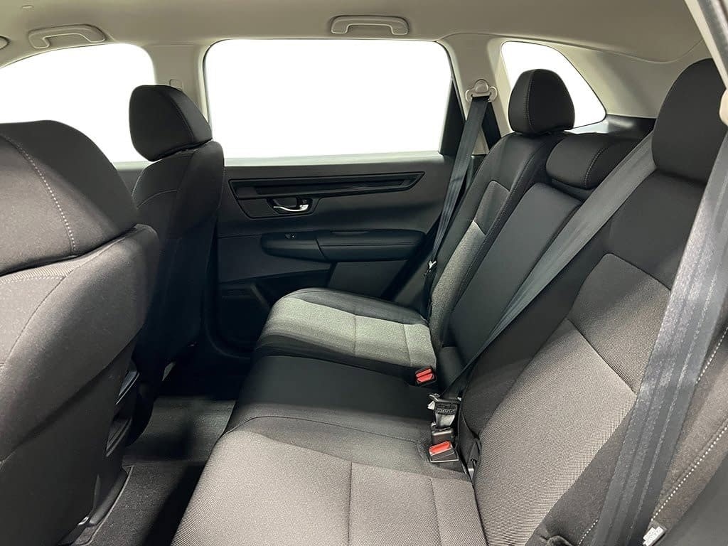 2025 Honda CR-V LX - Photo 25