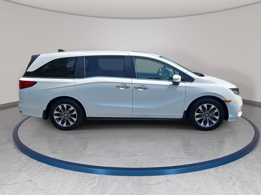 Used 2024 Honda Odyssey EX-L Van