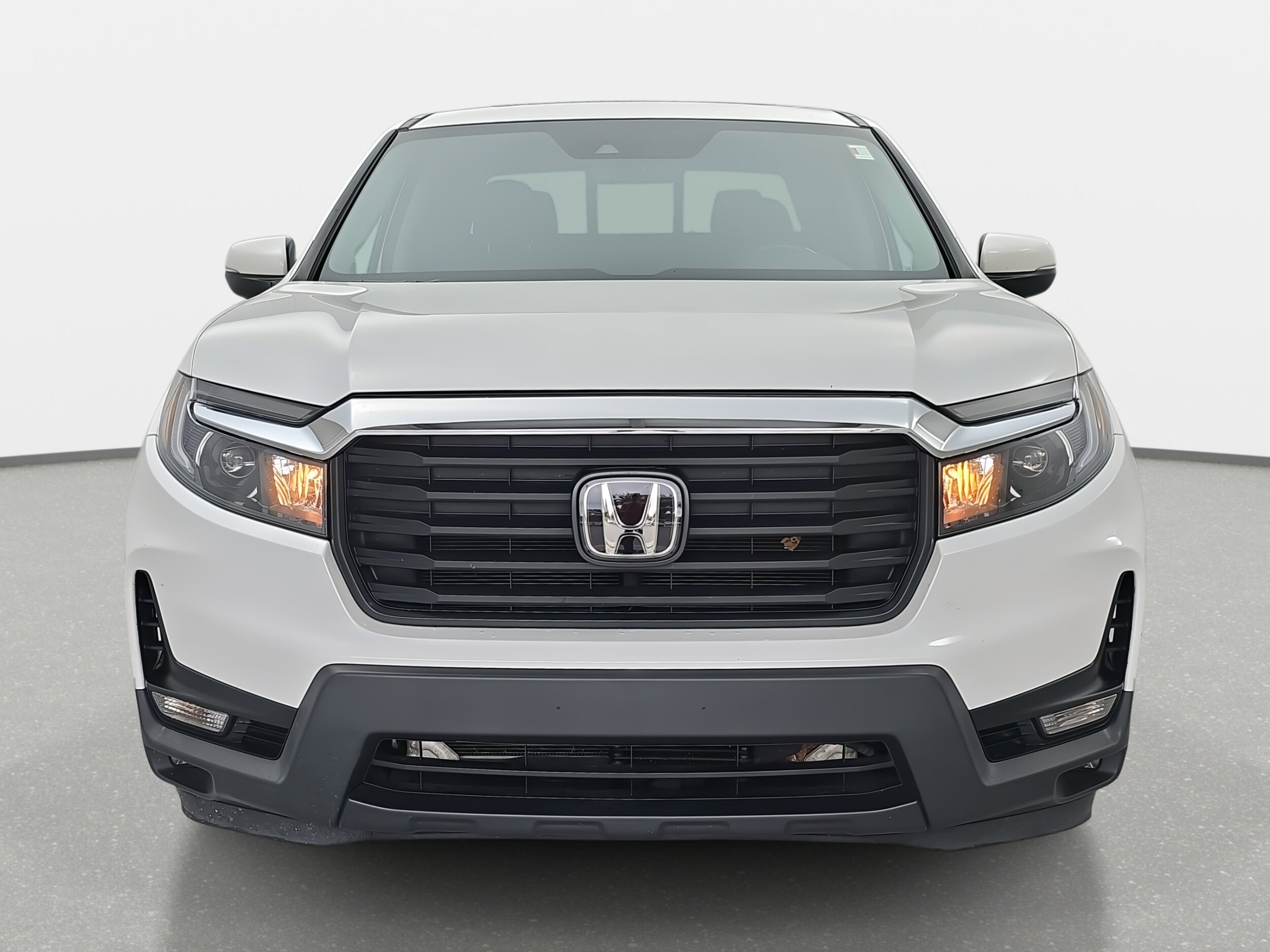 2022 Honda Ridgeline RTL photo 2