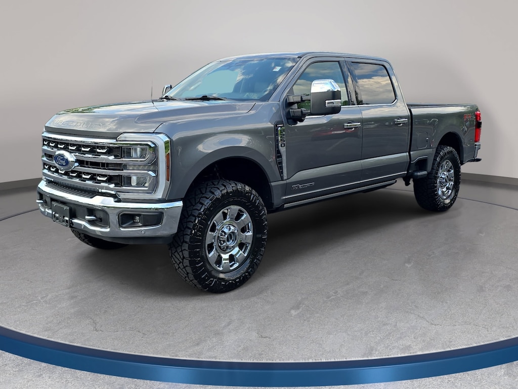 Used 2024 Ford F-250 LARIAT Truck Crew Cab
