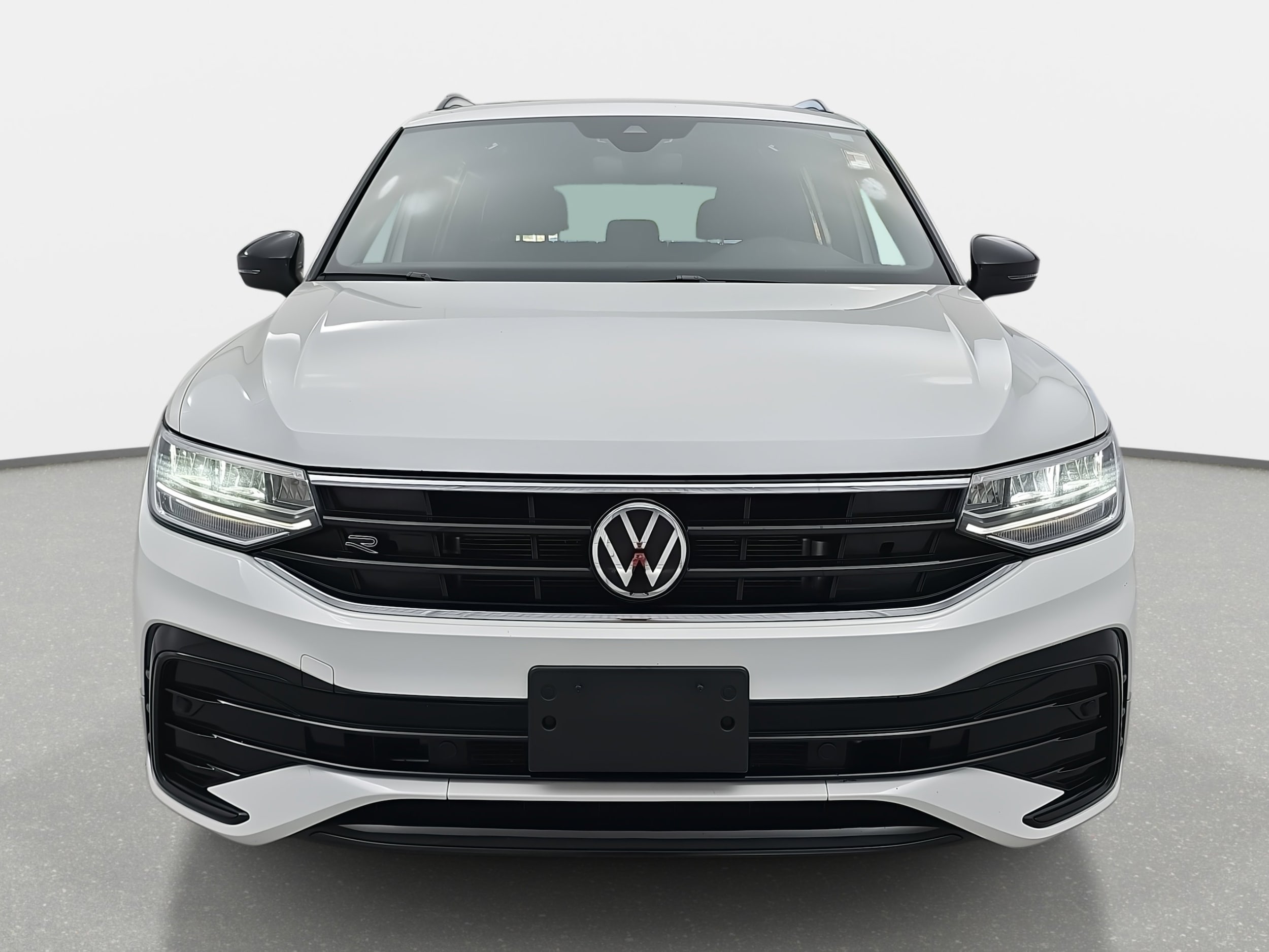 Used 2022 Volkswagen Tiguan SE R-LINE BLACK with VIN 3VV8B7AX1NM069500 for sale in Cary, NC