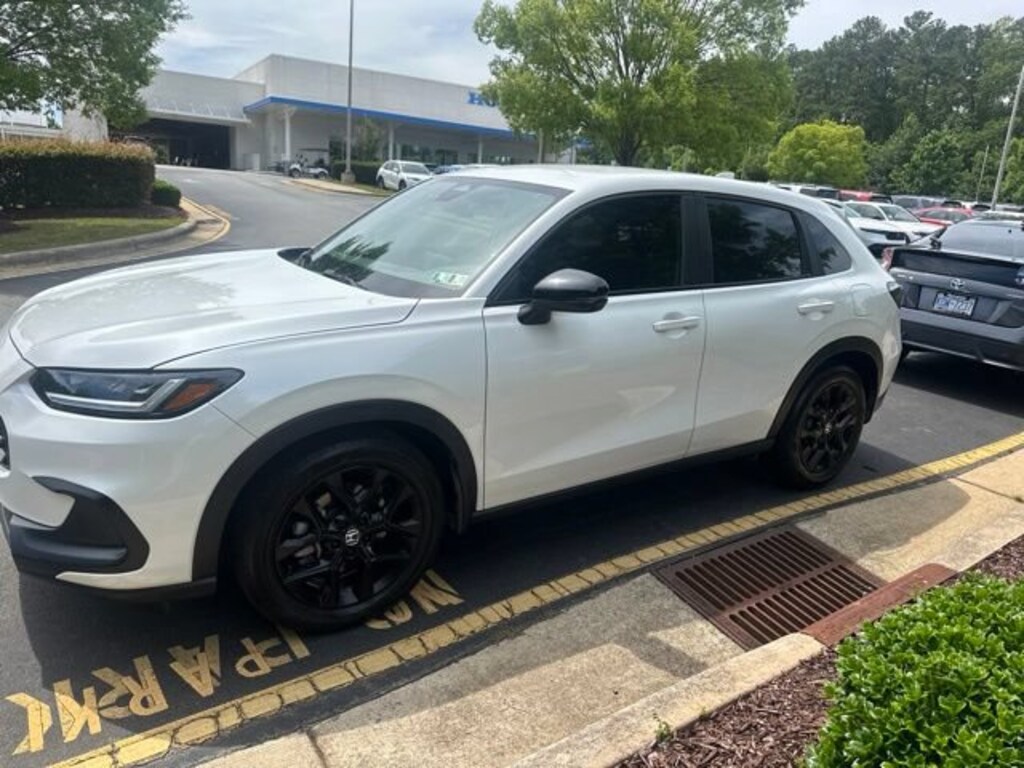 Used 2023 Honda HR-V Sport SUV