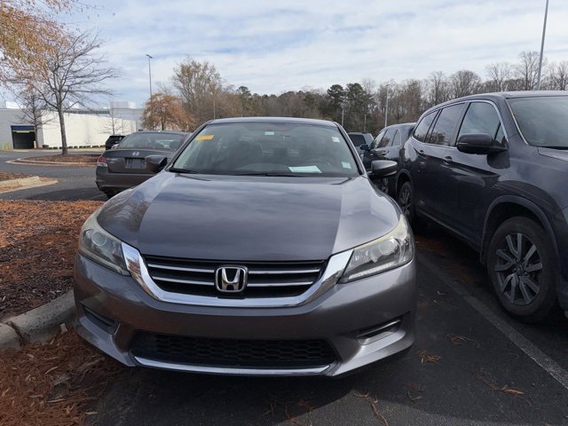 2015 Honda Accord LX photo 2